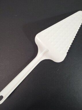 Vtg Pyrex Accessories White Plastic Serrated Pie Server Cake Slicer Spatula 2119